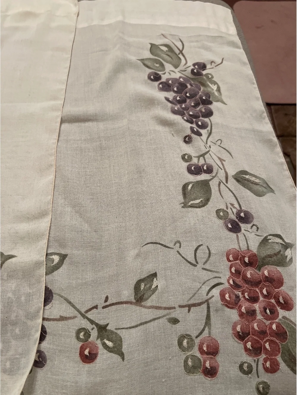 Lot of 2 vintage linen Grape Vine curtains